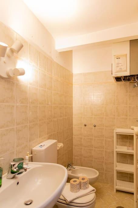 Cozy Apartment With A Strategic Position Floransa Dış mekan fotoğraf